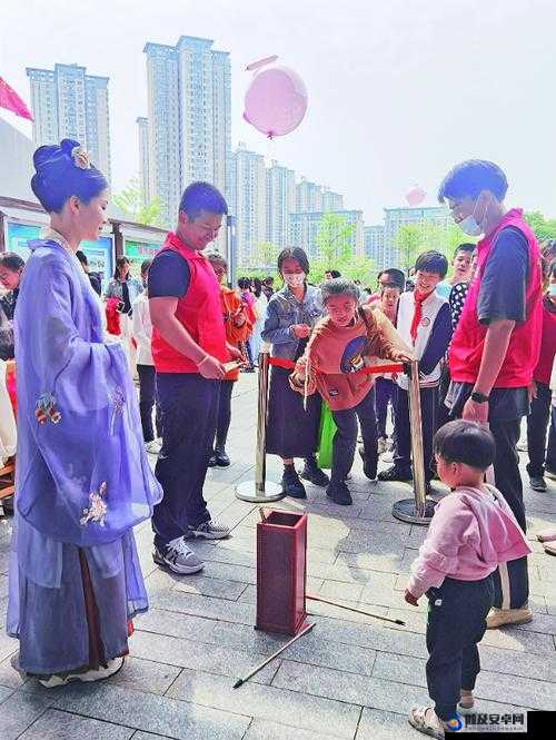 探索无尽趣味畅玩在我们之中的简单游戏：让你沉浸其中乐此不疲